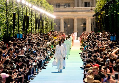 virgil abloh louis vuitton first show|Virgil Abloh Louis Vuitton review.